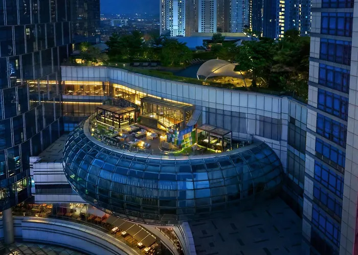 Four Points by Sheraton Surabaya, Pakuwon Indah