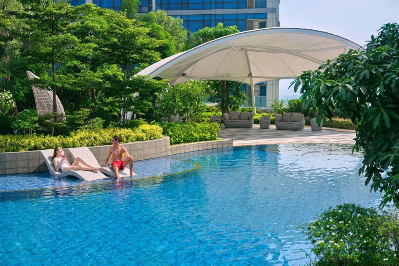 Hotel Four Points By Sheraton Surabaya, Pakuwon Indah 4*