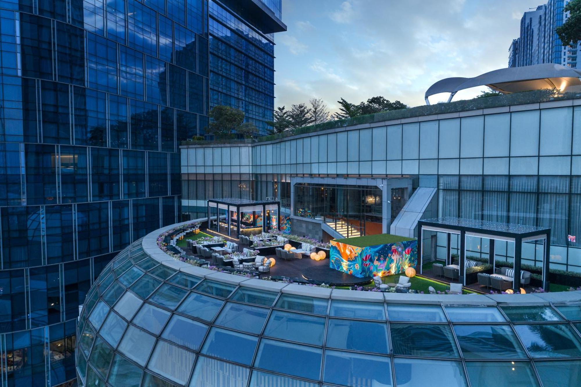 Hotel Four Points By Sheraton Surabaya, Pakuwon Indah 4*