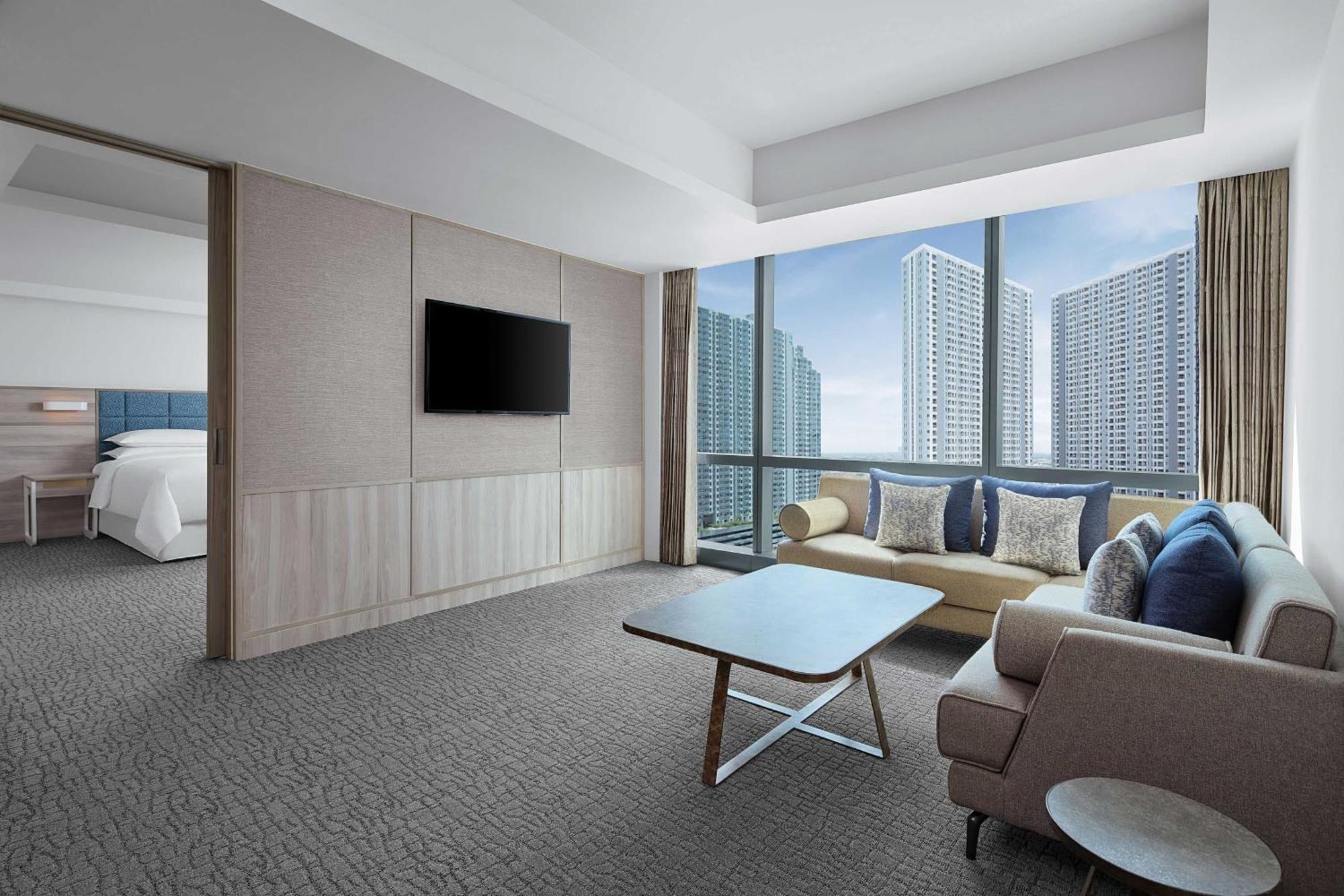 Hotel Four Points By Sheraton Surabaya, Pakuwon Indah 4*