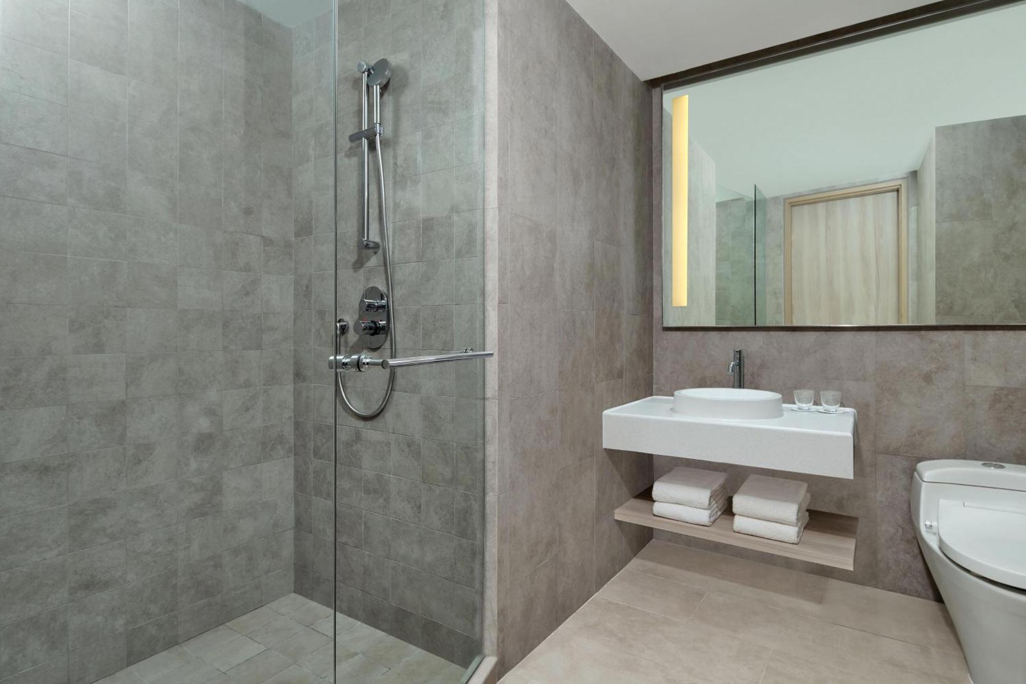 Four Points By Sheraton Surabaya, Pakuwon Indah 4* Surabaya